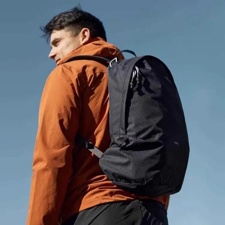 Mochila Leve para Viagem e Deslocamento 20L, Mochila de Ombro Duplo, Daypack Australiano Leve Unissex com Fecho de Zíper Durável