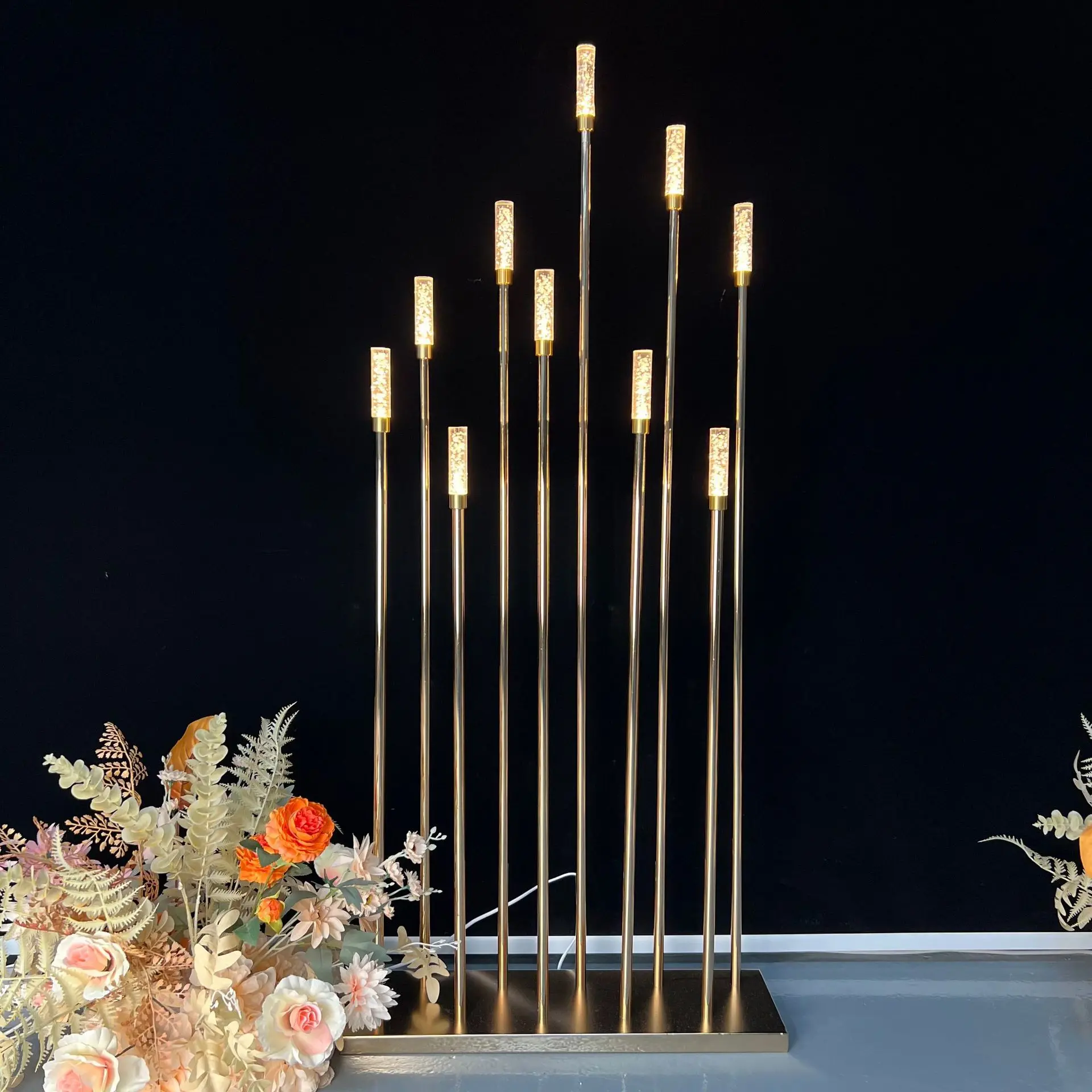 New wedding hall wrought iron crystal luminous ornaments Oscar roadway lights banquet decoration props stage decoration lights