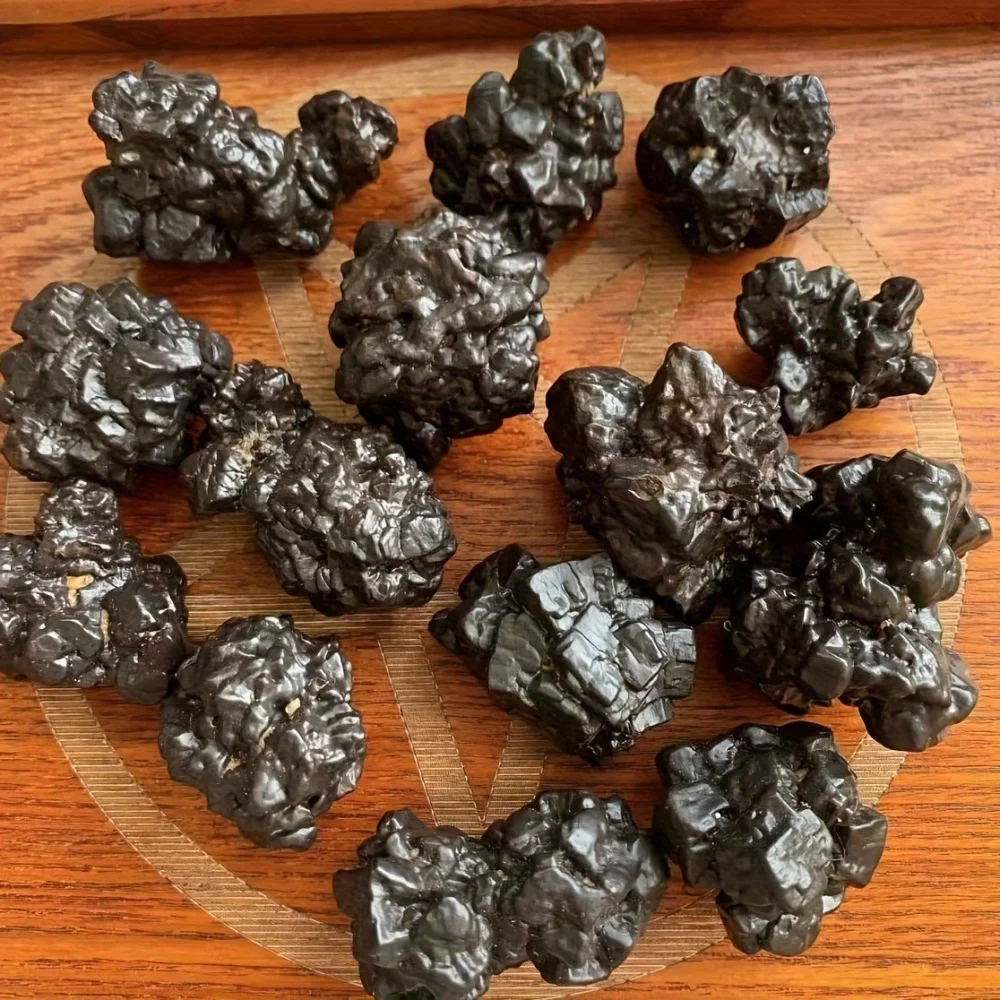 Egyptian prophecy: diamond, natural limonite, coarse stone mineral specimens, ore, chakra meditation, sleep, help with witchcraf