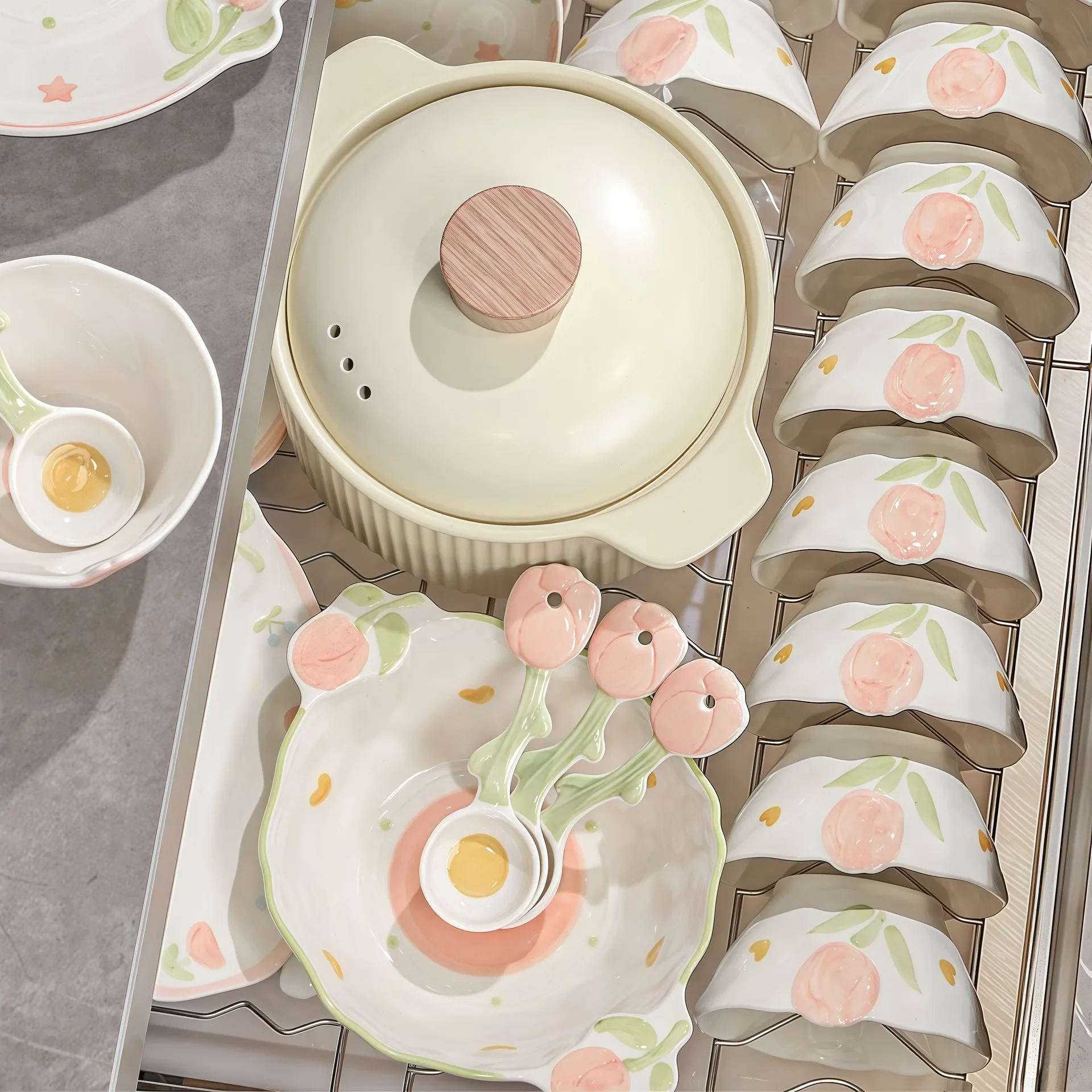 Cute style ceramic tableware, high sense, dishes and bowls, combination