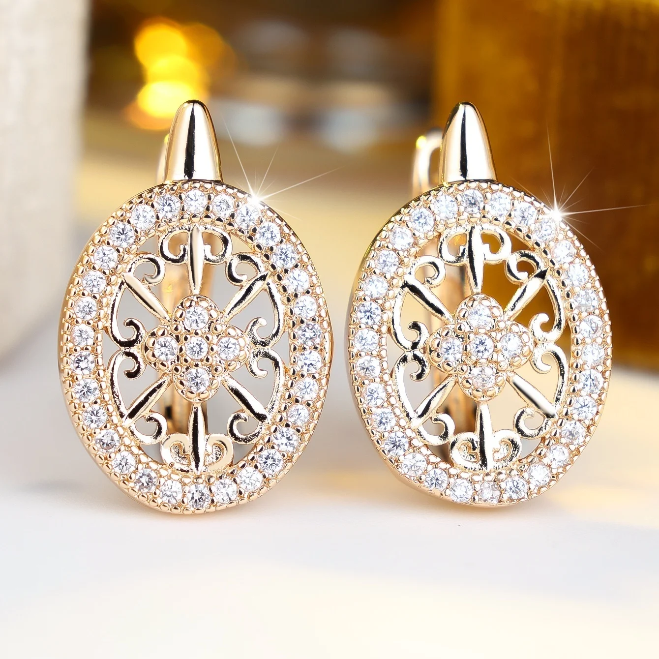 Small Geometric Skeleton Flower White Zircon Stone Trendy Hoop Earrings Luxuxry Female Gold Color Wedding Jewelry For Women
