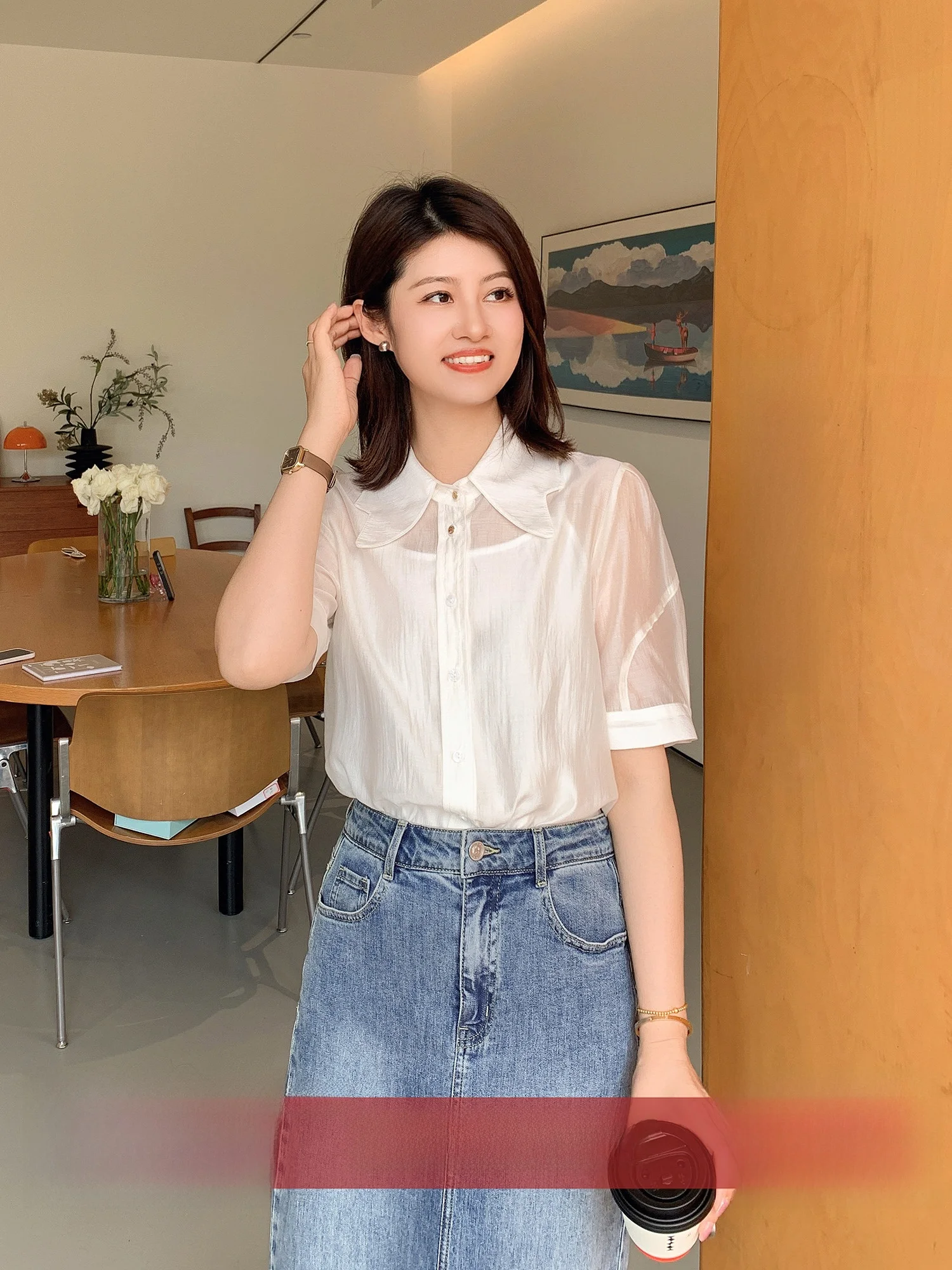 

Комплект из двух предметов Ele White Collar для женщин: базовый слой и верх, из полиэфирного волокна ZILLAL, весна 2024, модный комплект