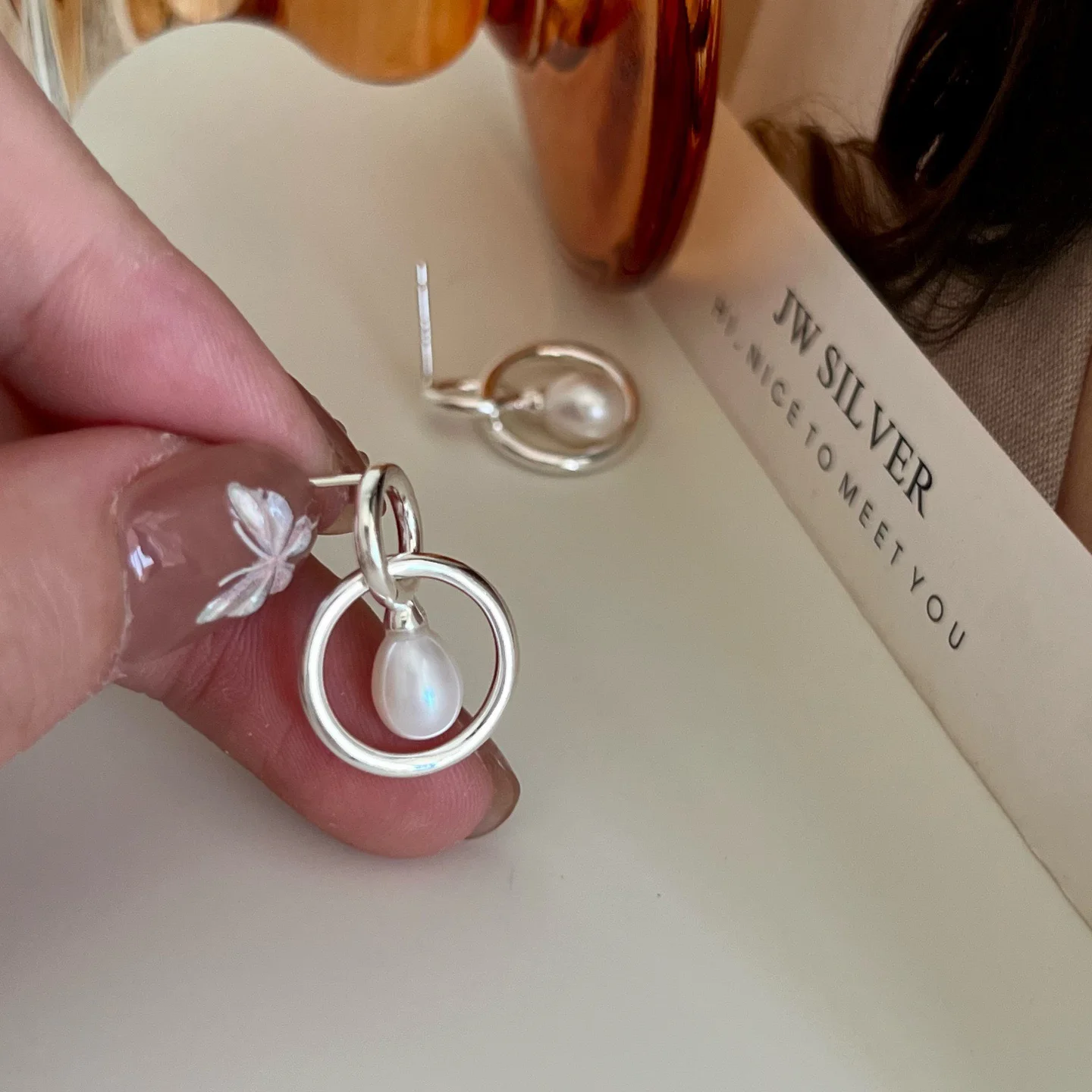 

Серьги из стерлингового серебра 925 пробы для женщин, геометрические сексуальные модные ювелирные изделия для девочек, подарок для вечеринки, круглые жемчужные свадебные подвески