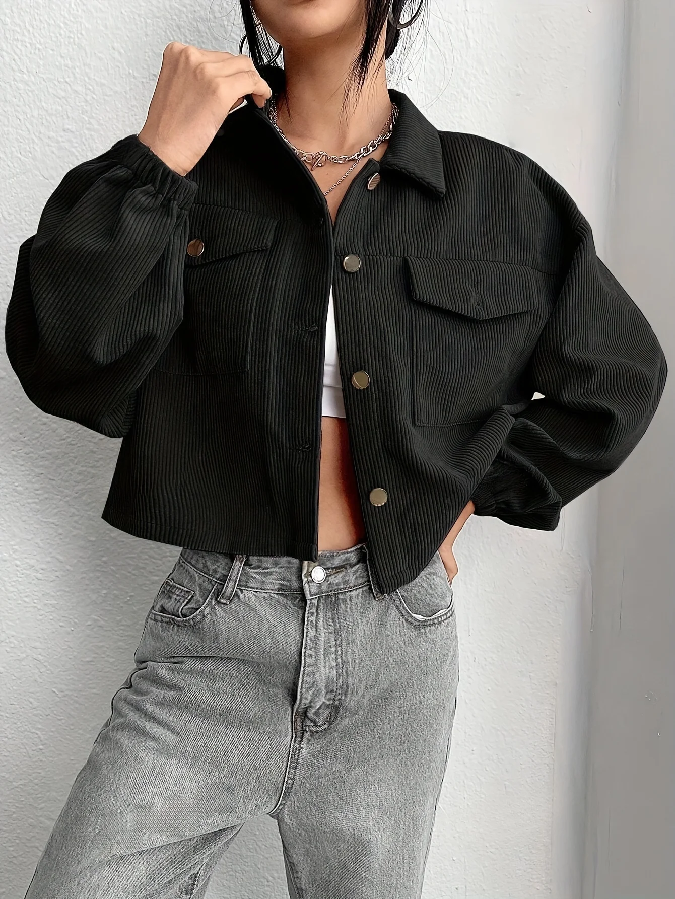 

Тяжеловее однотонное черное короткое пальто на пуговицах с отложным воротником и заниженными плечами, повседневная свободная куртка, осенняя уличная одежда