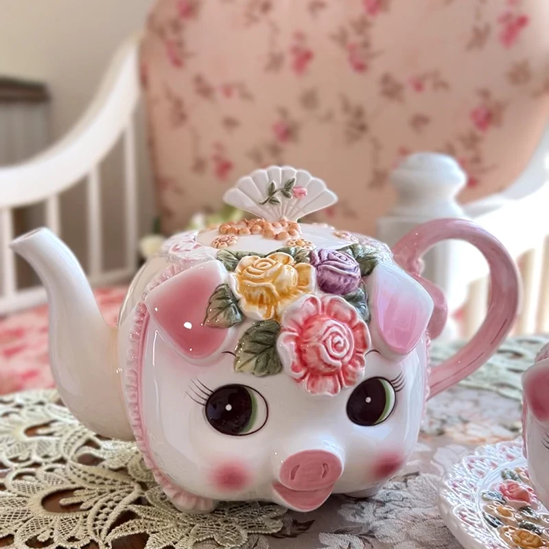 Cute Pig Porcelain Tea Set Romantic Afternoon Tea Gift for Women Valentine's Day Bridal Shower Present with Teapot Cups Saucers