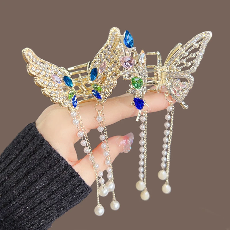 Рисунок 3 - Заколка для волос с бабочкой и