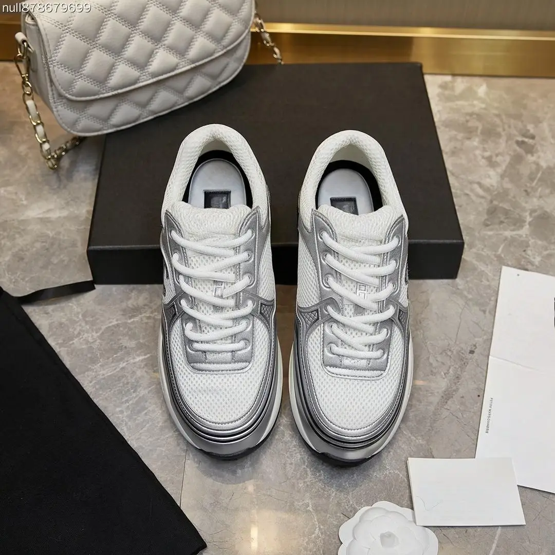 Unisex Fashion Breathable Mesh Metallic Silver Casual Sneakers Lace-up Daily Commute Non-slip Sports Footwear