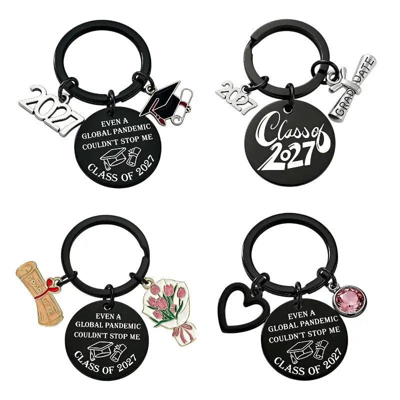 Class of 2026 Student Grad Keychain Rust-free Metal Key Ring Exquisite Diploma Charm Souvenir for Graduation Party Favors