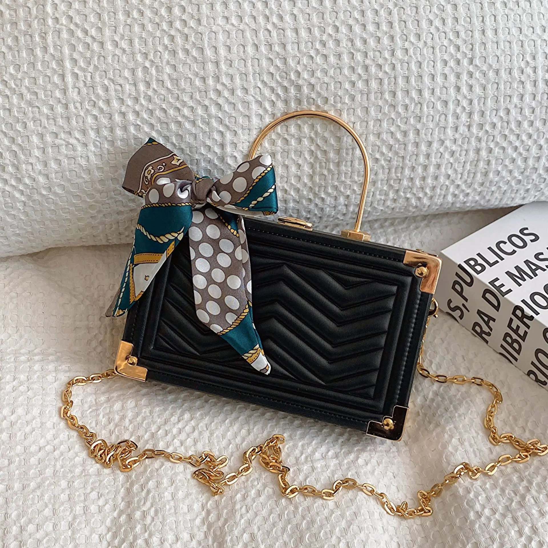 

‌Summer 2025 Textured Box Bag, Women's Structured Chain Shoulder/Crossbody Top Handle Purse