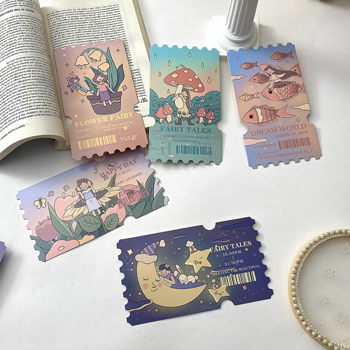 20 pcs Creative postcard Cute cartoon message card Decorative paper INS style Cute girl gift