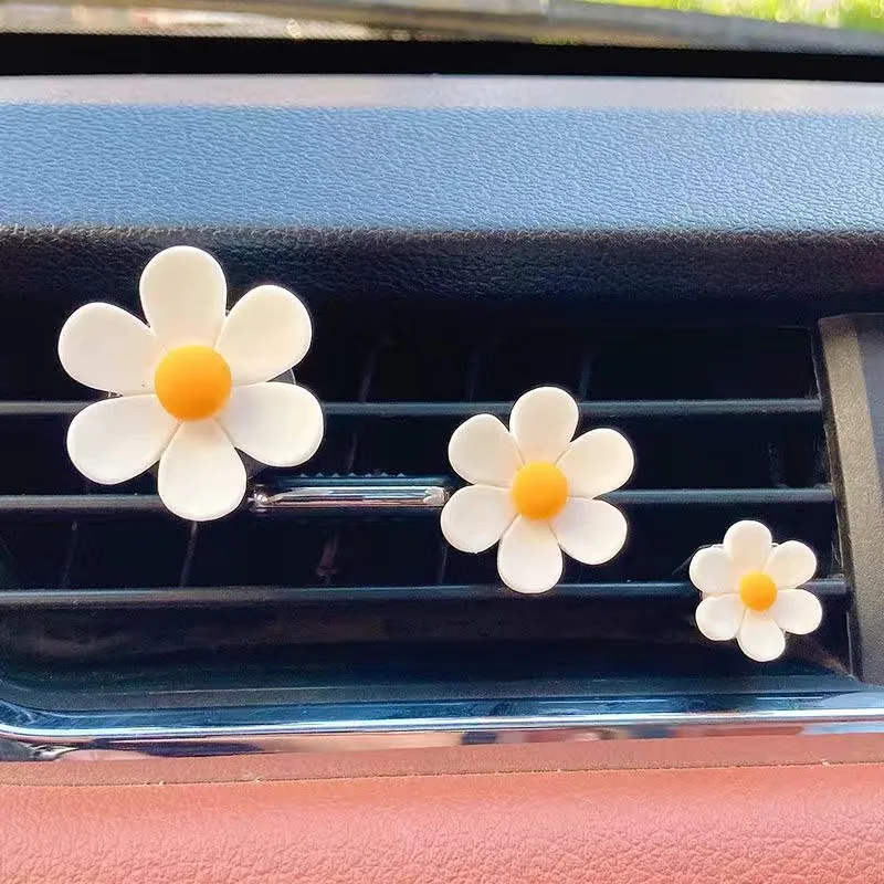 Candy-colored Five-petal Flower Car Perfume Decorative Clip Daisy Car Air Conditioning Outlet Incense