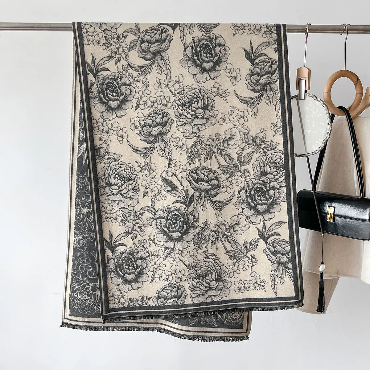 Nuovo Design Eleganza Sciarpa Pashmina Uomo Donna Inverno Spessore Caldo Pashmina Design Scialle Avvolgente Coperta Versatile Foulard Sciarpe