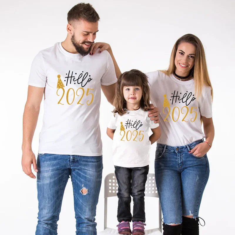 Funny Hello 2025 Family Matching Outfits Cotton Mother Father and Daughter Son Kids Tshirts Baby Romper Look New Year\'s Clothes