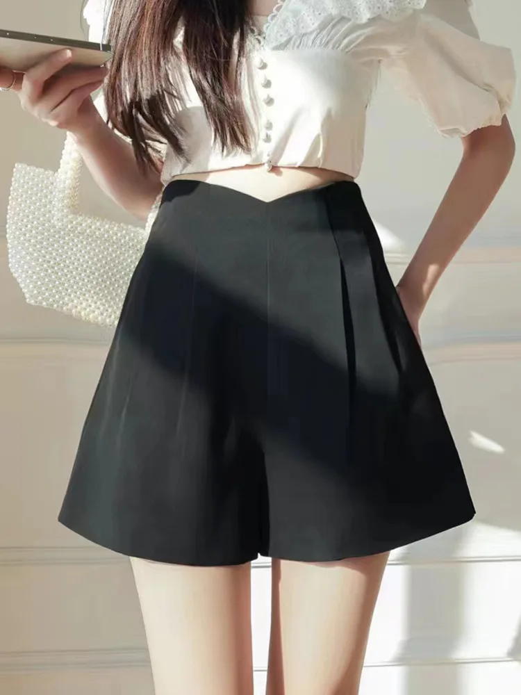 Women's Spring and summer fashion versatile high waist A-line shorts thin wide leg casual shorts small casual shorts