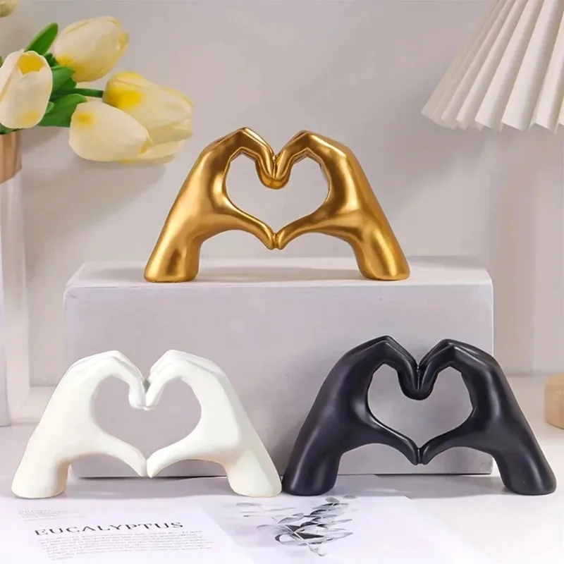 Living Room Bedroom Decoration Love Finger Modern Gesture Sculpture Home Bookshelf Desktop Gold Decoration Heart Hand Statue
