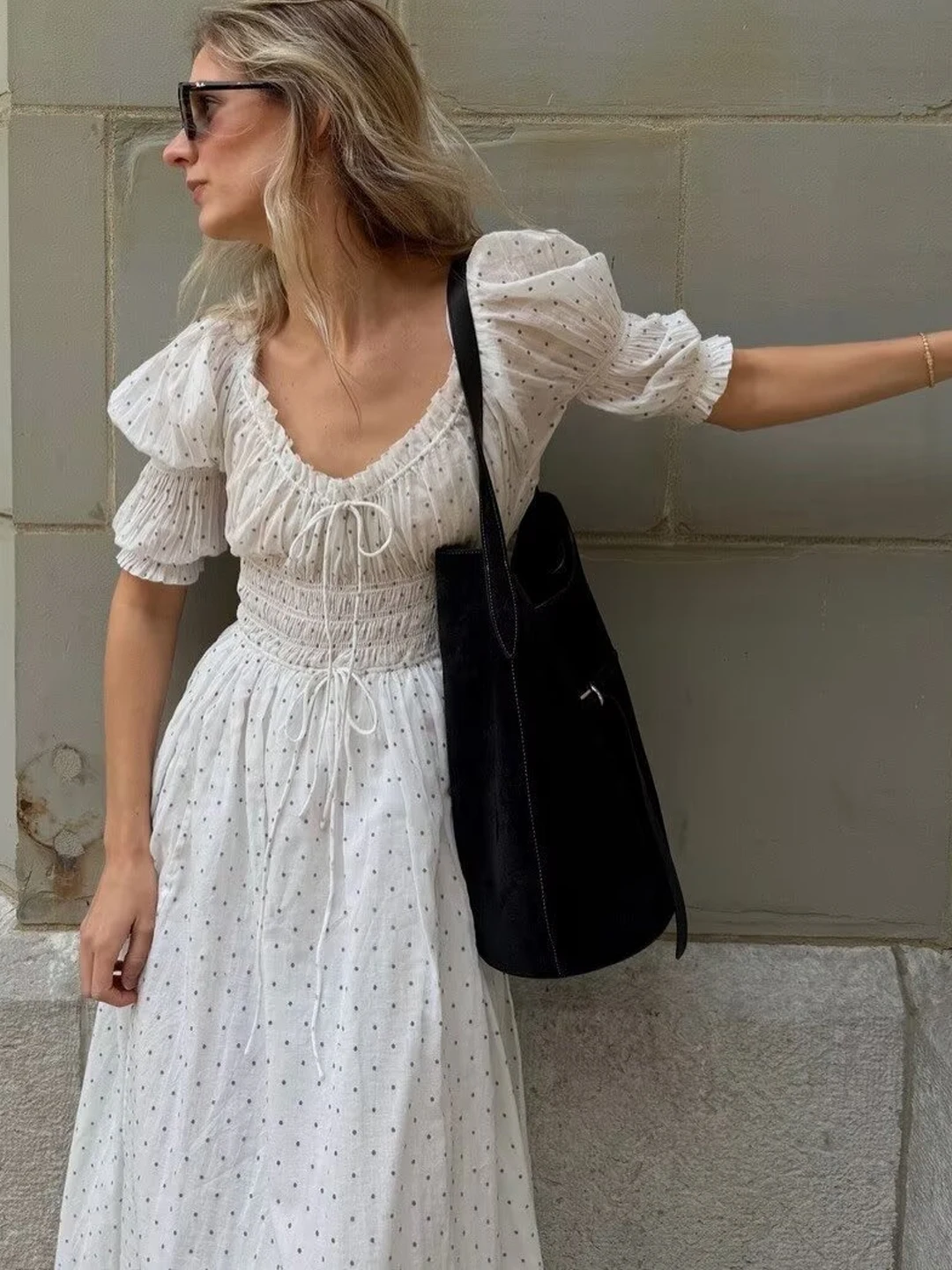 

Polka Dot A-Line Dress Bubble Sleeve High Waist Midi Short Sleeve Summer Dress French Style Slim Fit Wedding Beach Date Trave...
