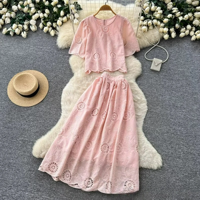 French Sweet Style Lace Style Bubble Sleeve Set Women Two-piece Set High-end Feel Socialite Slimming Half Skirt Elegant Fashion