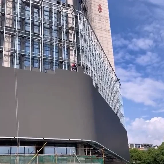 

Экран рекламного модуля Дисплей Литой алюминиевый шкаф Китайский рекламный щит Открытый светодиодный экран