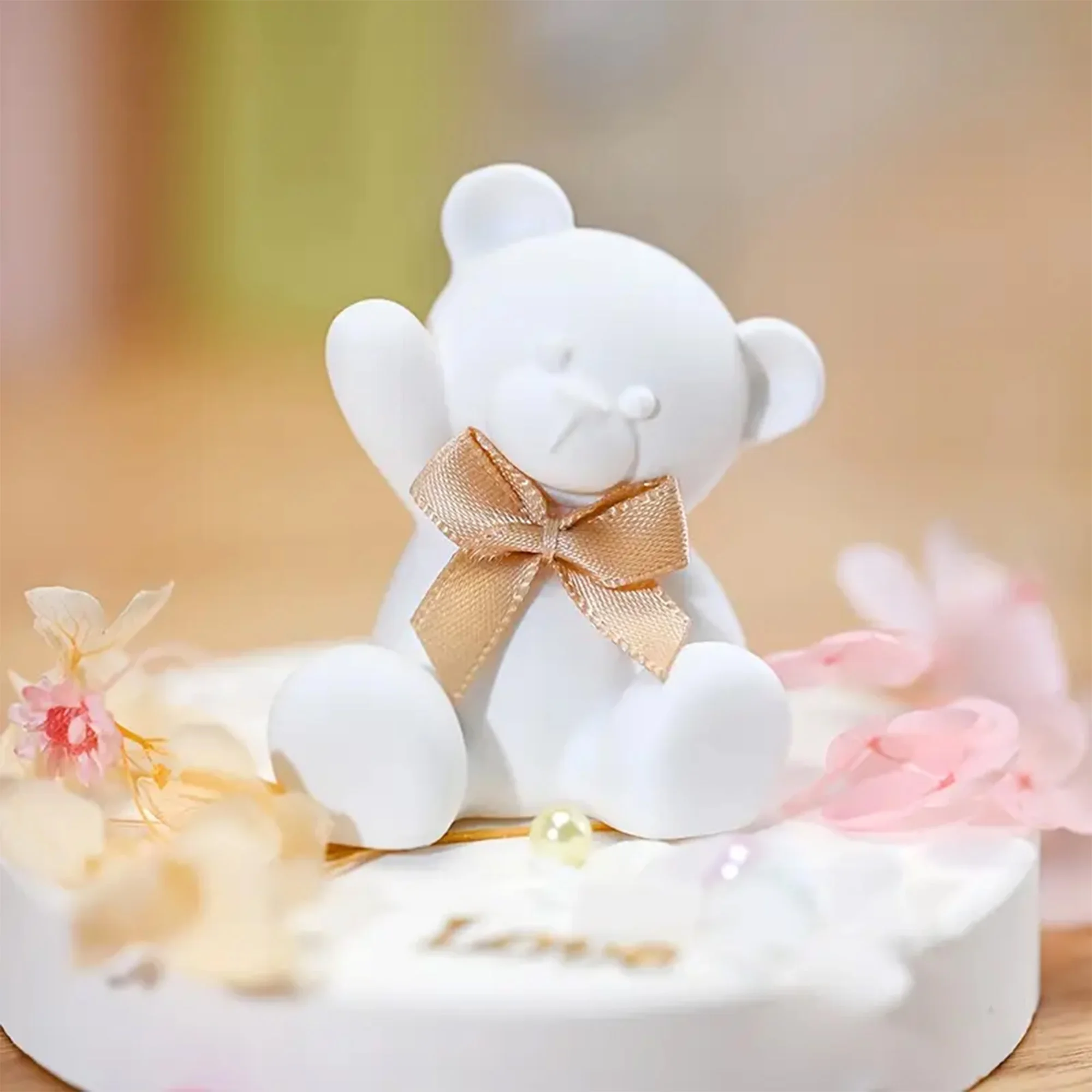 Adorable Bear Silicone Mold - DIY Cute Bear Perfect for Candle Making, Plaster Crafts and Home Decoration Gifts