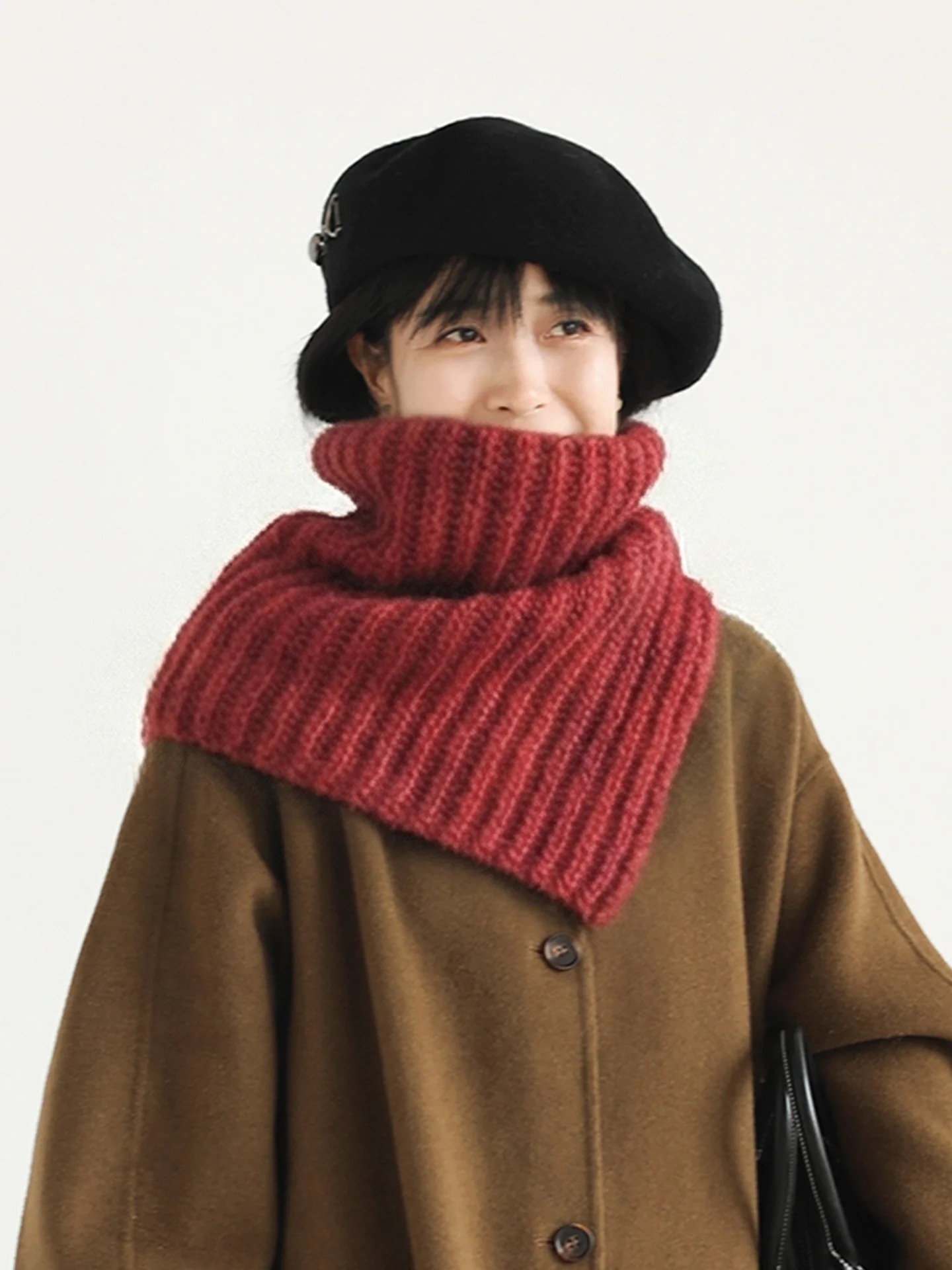 nouvelle-Echarpe-innovante-en-laine-tricotee-rouge-a-col-montant-pour-femme-chaude-pour-l'automne-et-l'hiver-par-n-ji-gu-yu