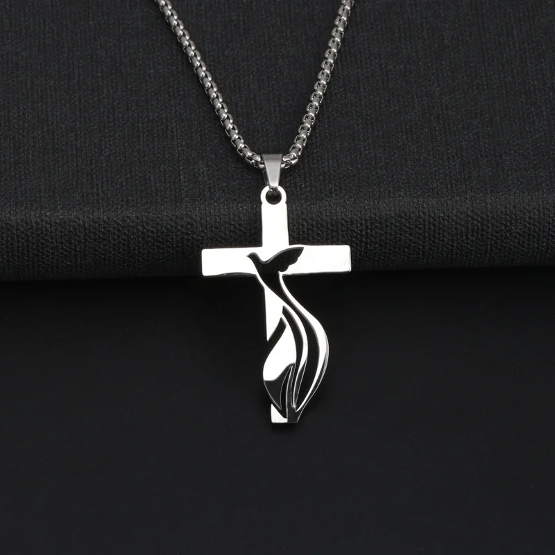 

Этот простое и модное ожерелье с подвеской в виде голубя — идеальный выбор для повседневной носки или аксессуаров для вечеринок и идеальный подарок.