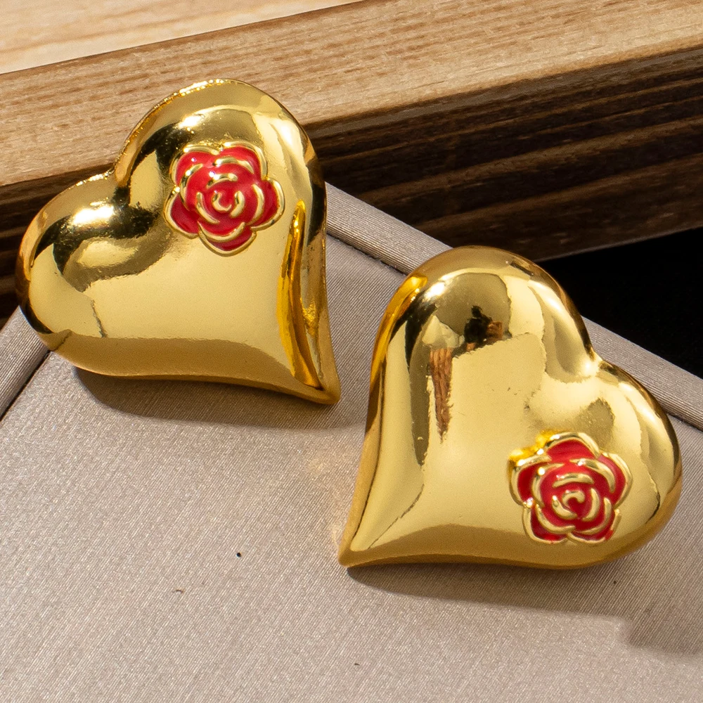 2-teiliges vergoldetes Halsketten- und Ohrring-Set mit roter Emaille-Rose, dreidimensionales Herz-Schmuckzubehör für Frauen, für den täglichen Gebrauch, Geschenke – Detail 4
