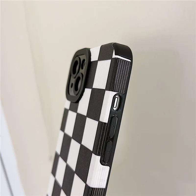 Black White Checkerboard Phone Case For iPhone 11 12 13 14 15 Pro Max 15 14plus 12 13Mini X XR XS Max 7 8Plus Shockproof Cover