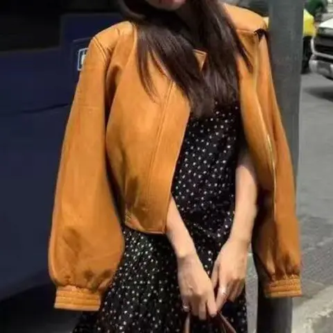 Utländsk stil modern vit orange läderjacka dam höst koreansk version lös och tunn midja jacka 10 best sales orange jacka för kvinnor - №6