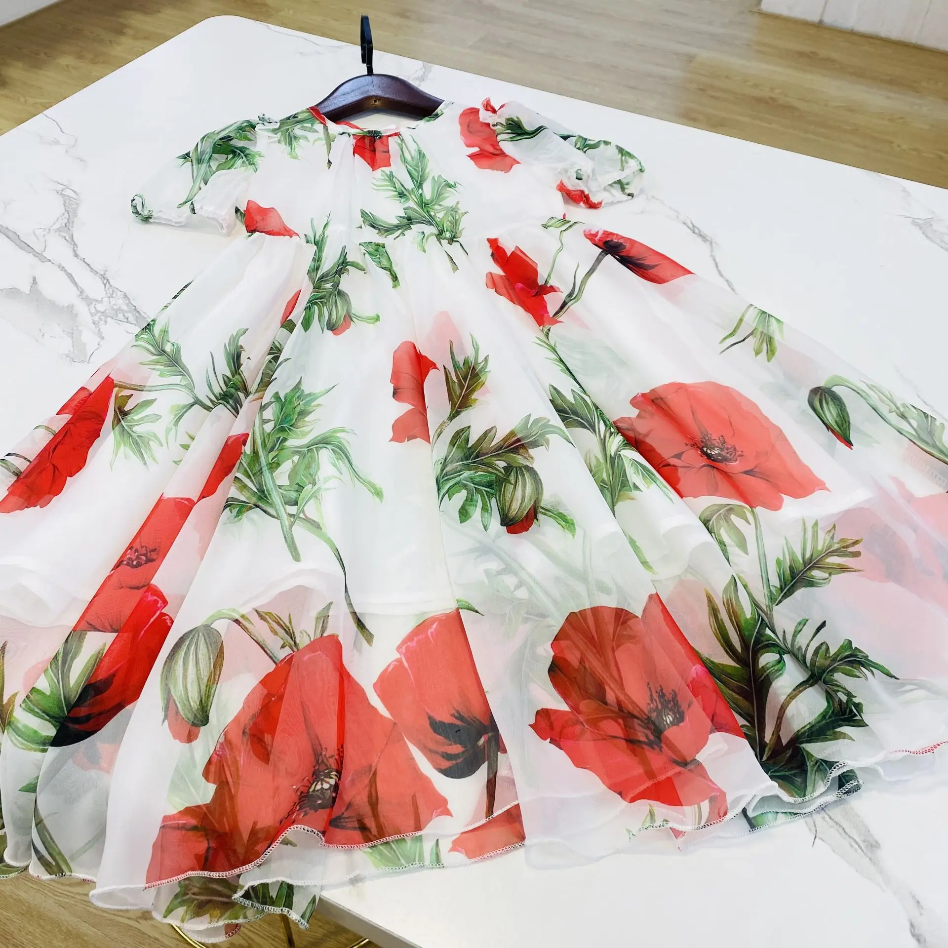 Vacation style 2024  summer new children clothing short sleeved  printed big red flower loose elegant fairy dress