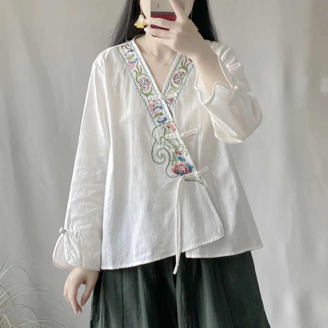 

Retro Button Chinese Style Embroidered Shirt Hanfu Women's Spring Summer Cardigan Short Top Qipao Tops Dress Blouse Clothing New