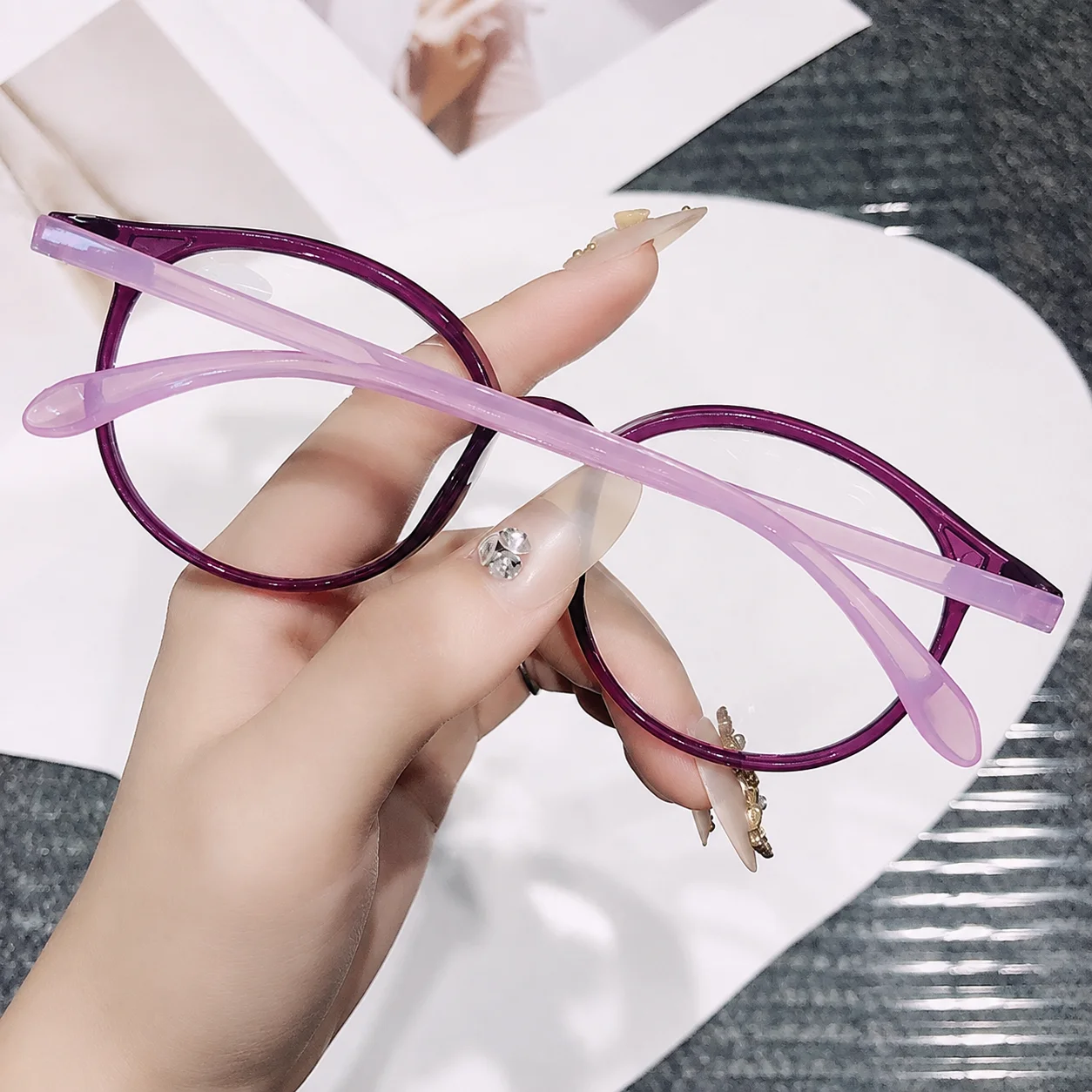 Round Frame Blue Light Blocking Reading Glasses Lightweight PC Unisex Eyewear Magnifing Lens Man Eyepiece Plus Presbyopia Glasse