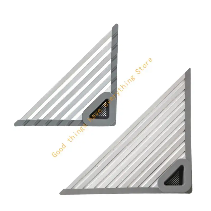 

Triangular Kitchen Drainer Foldable Silicone Materials Water Saving Designs 55KF