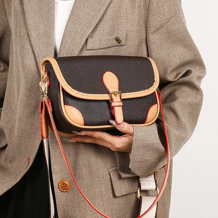 

Нишевая сумка подмышки 2025 года, женская шикарная курьерская сумка через плечо, сумка через плечо «день-ночь», сумка на ремне для медсестры, кожаная сумка