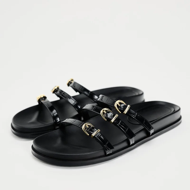 

Leisure Chic 3 Thin Buckle Straps Flat Slipper For Woman Black Metal Buckle Flatform Slipper Round Head Open Toe Outdoor Sandals