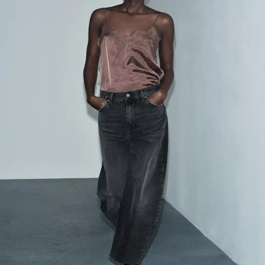 กางเกงยีนส์เอวสูงทรงบุตต์สำหรับผู้หญิง แฟชั่นใหม่ ฤดูใบไม้ร่วง ฤดูหนาว ZR สไตล์ลำลอง ทรงขาตรง ผลิตจากเส้นใยโพลีเอสเตอร์ เหมาะสำหรับใส่ไปทำงาน