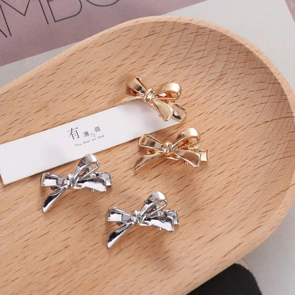 

Delicate Metal Bowknot Hair Clip Hollow Out Solid Color Women Barrettes Bow Korean Style Duckbill Clip Hair Styling