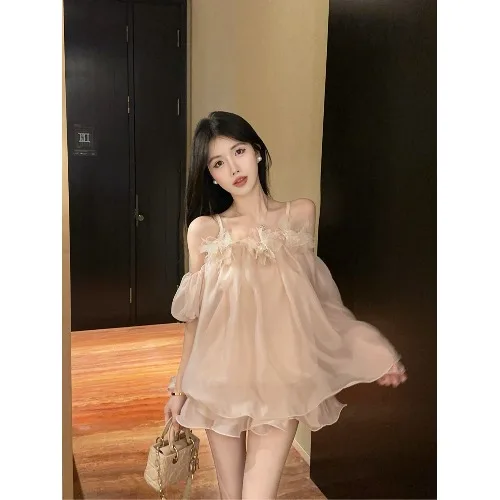 Pink dress