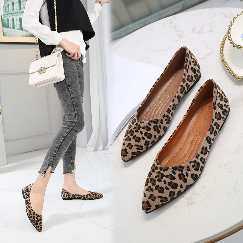 Flat Shoes for Women Sexy Leopard Pointed Toe Large Size Small Size Slip on Moccasins Ballet Shoes Basic Female Working Shoes