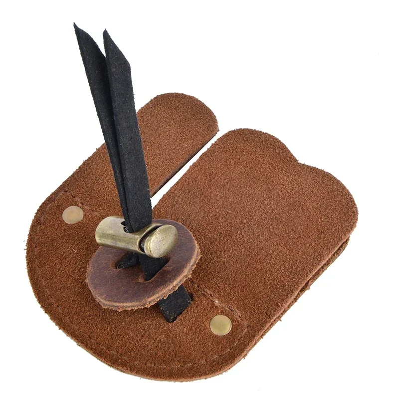 

1pc Archery Leather Finger Guard Protection Finger Guard Protection Gear Equipment for Bow and Arrow Hunting Shooting Accessory