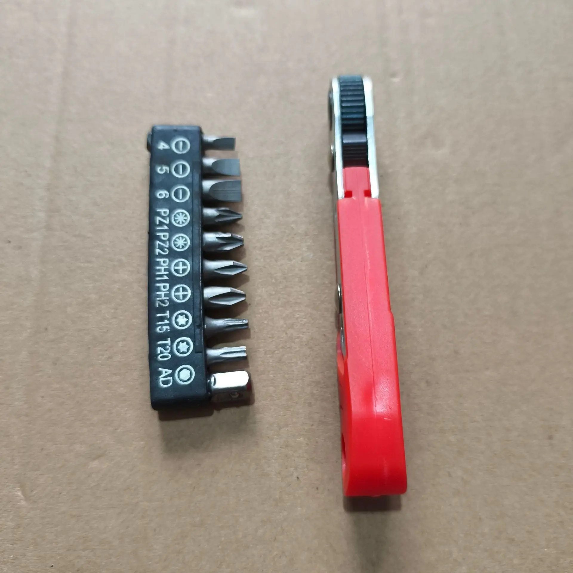 Mini 36-tooth ratchet screwdriver narrow and small space gap repair operation bit socket L-shaped turning wrench