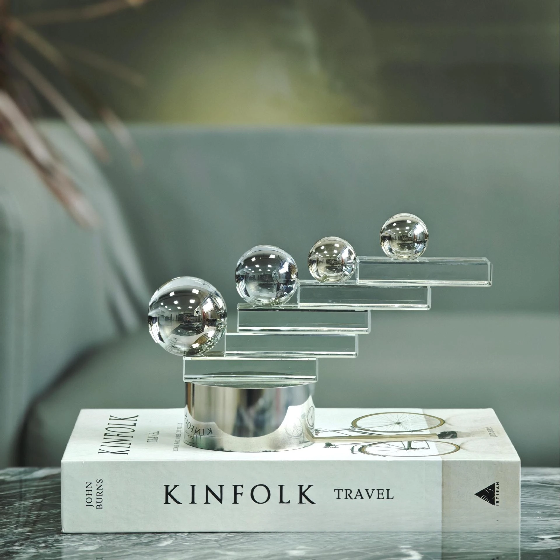 Modern creative simplicity geometric ladder round ball crystal ornament living room office coffee table home