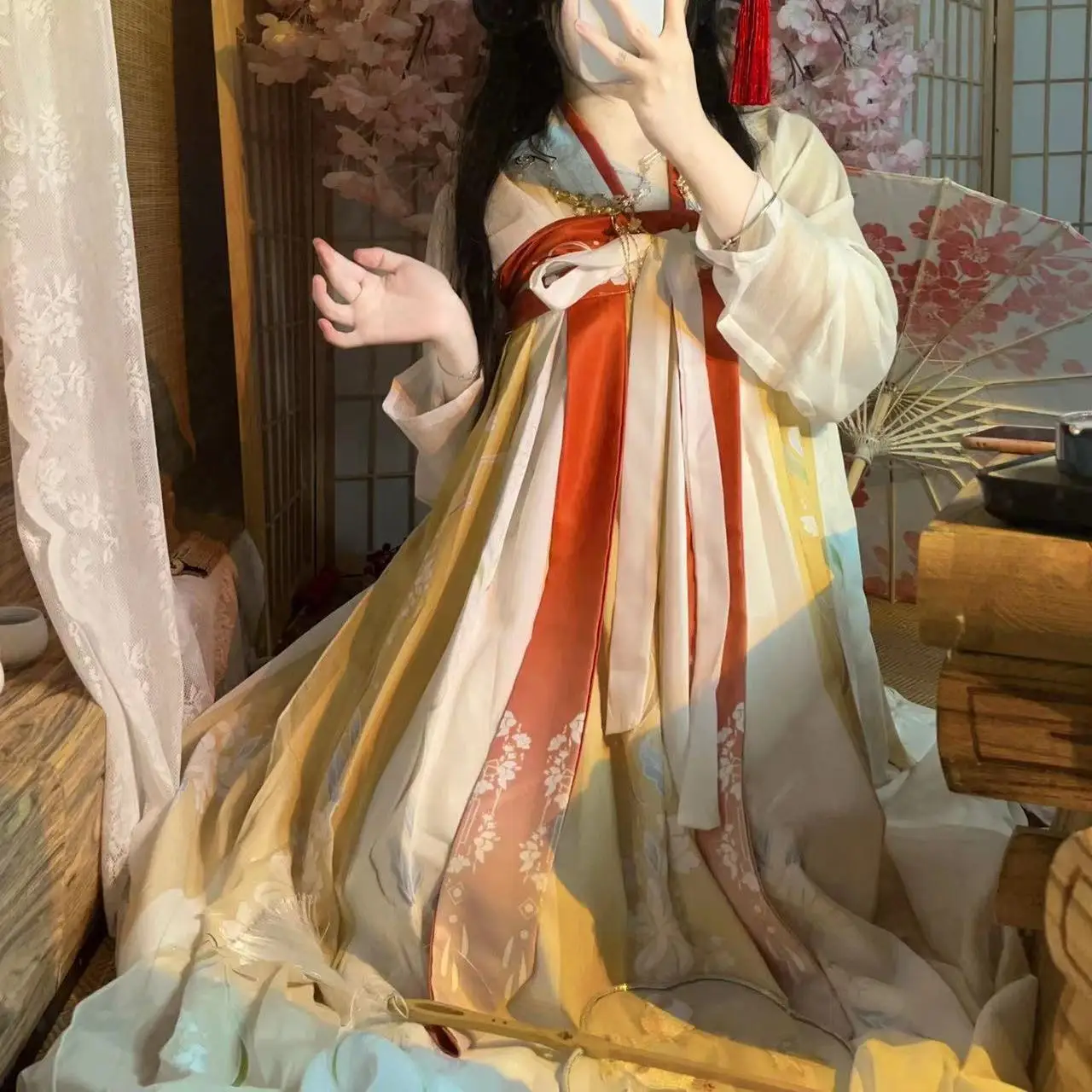전통 Hanfu 여성 당나라 Hanfu【Sijin】-꽃무늬가 있는 저렴한 Qixiong Ruqun 드레스(정통 중국 스타일)