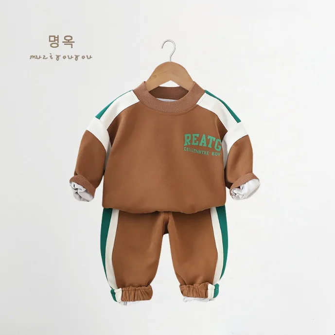 Повседневный два комплекта детской одежды для мальчиков, повседневный лоскутный пуловер с надписью, толстовка + штаны, комплект для детей 1, 2, 3, 4, 5 лет Повседневный два комплекта детской одежды для мальчиков, повседневный лоскутный пуловер с надписью, толстовка + штаны, комплект для детей 1, 2, 3, 4, 5 лет