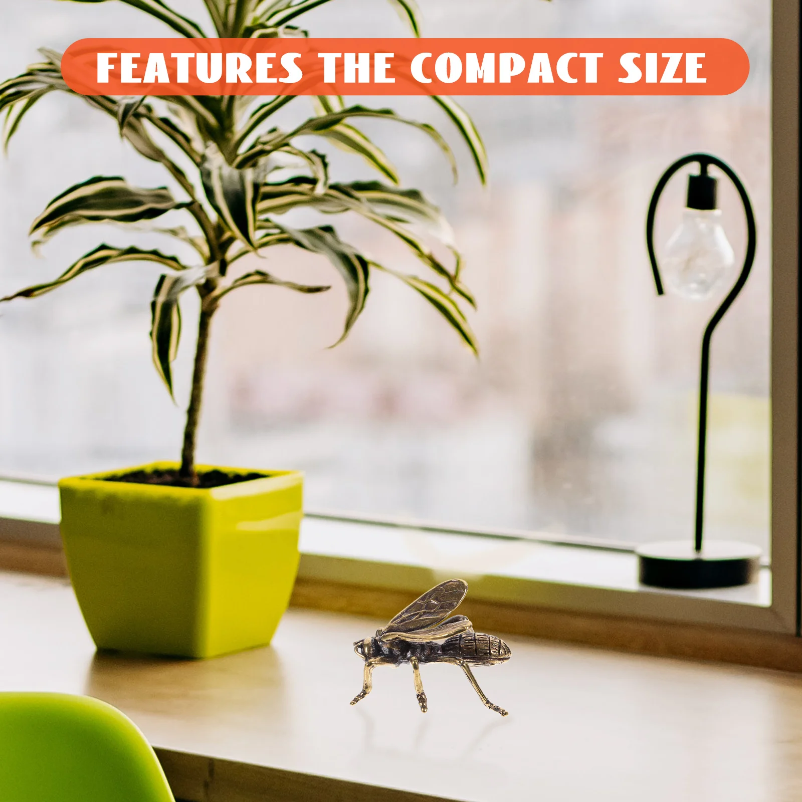 

Brass Bee Ornament Small Desktop Decor Creative Simple Bee Adornment Indoor Home Office Tabletop Brass Craft Decoration