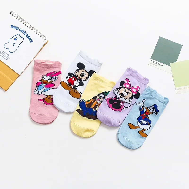 5 par Cartoon Sanrio Mickey Minnie Printing Summer Casual Cute Women Short Sock Animal Socks Soft Cotton Sock Rozmiar 34-40