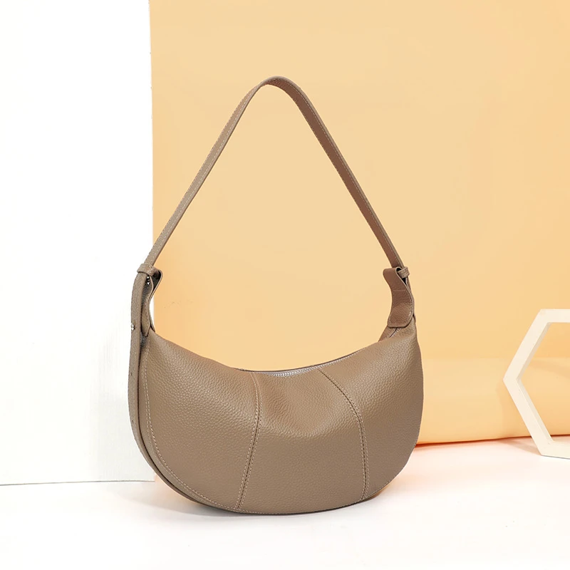 

2026 New Fashion Women's Cowhide Leather Crescent Crossbody Bag Trendy Solid Shoulder Bag Soft Leather Hobo for Everyday Use
