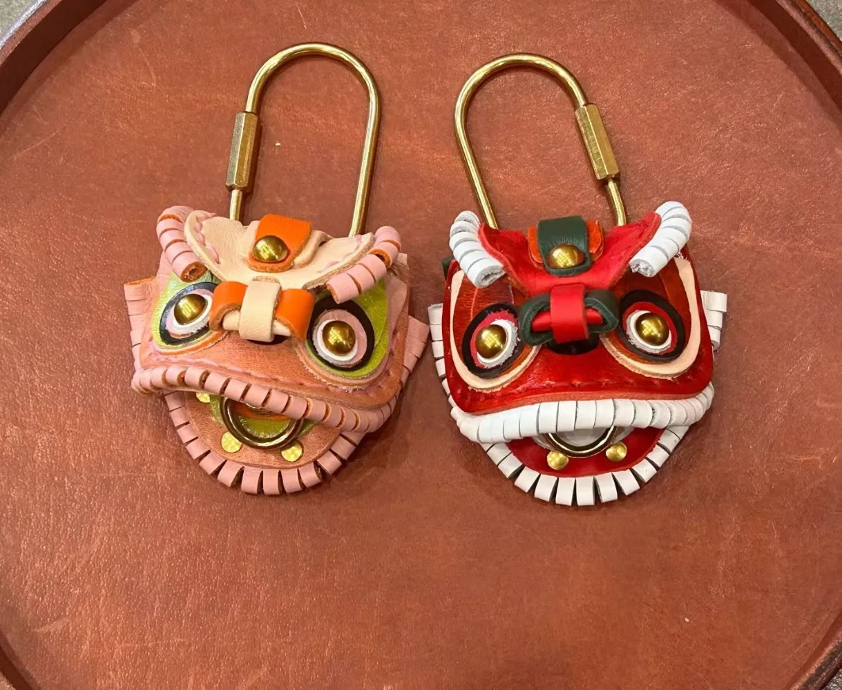 Handmade Top Layer Cowhide Chinese Style 3D Awakening Lion Pendant, Genuine Leather Ornament for Car Keychains and Bag Charms