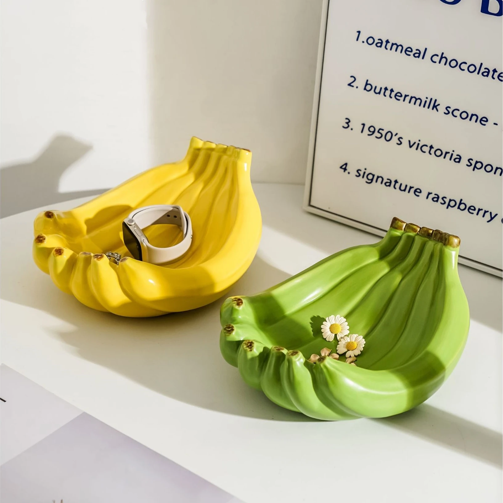 

Container Entrance Key Storage Banana Shaped Storage Tray Ceramic Fruit Tray Household Snack Tray Living Room Desktop Storage