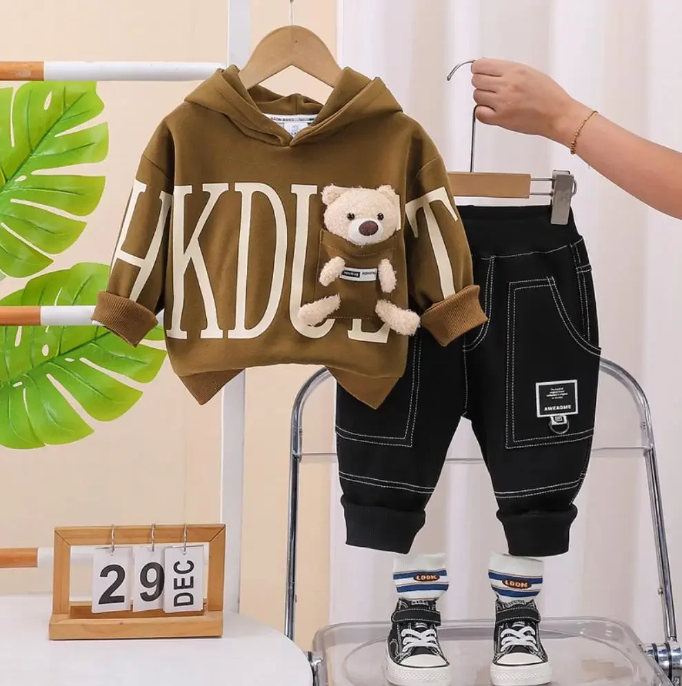 Luxury Designer Kids Clothes Spring Autumn Sets for Baby Boys Cartoon Letters Bears Hooded Sweatshirt And Pants Infant Outfits