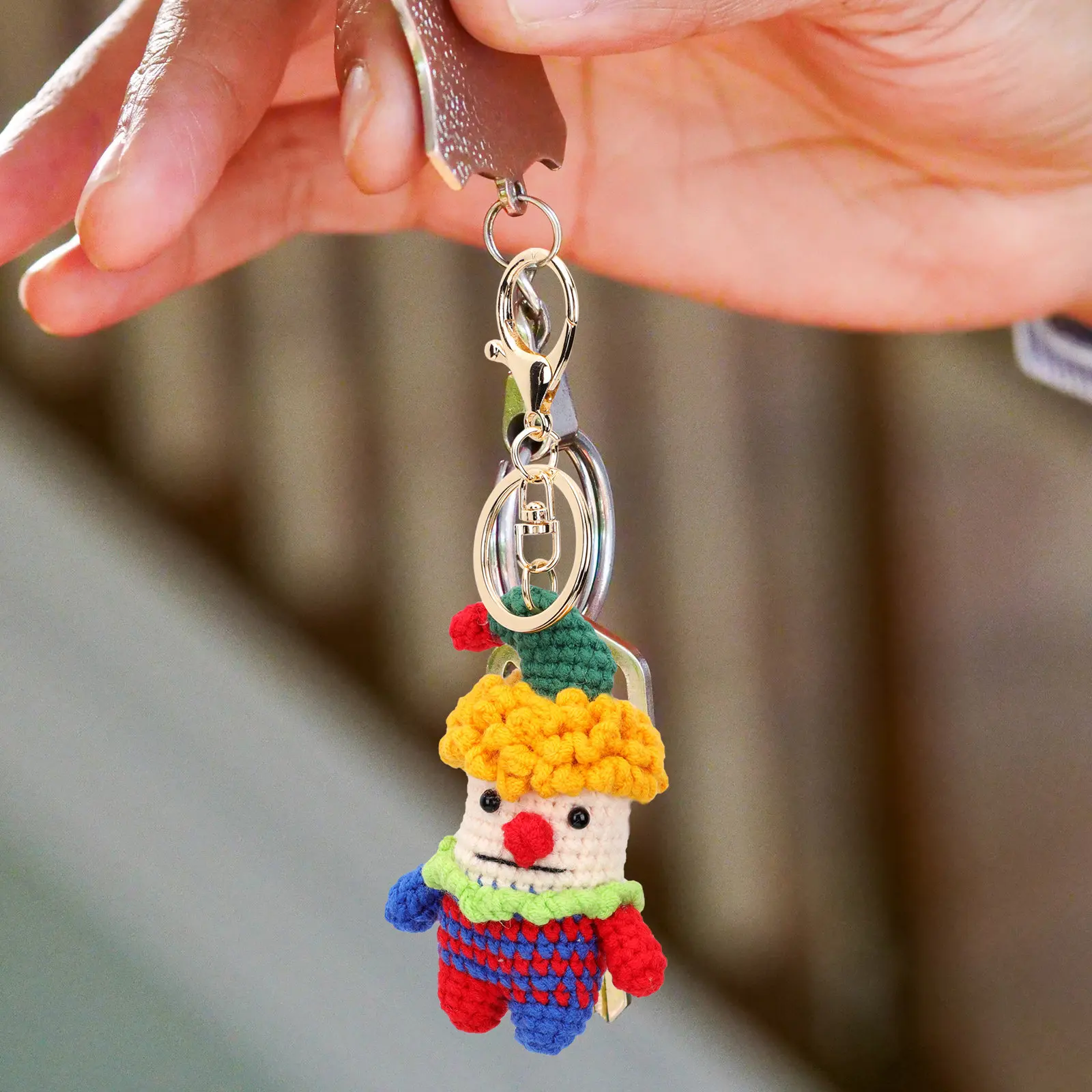 

Clown Keychain Colorful Cotton Thread Durable Hanging Decors Knitted Accessories Lightweight Bag Decor Gifts Pendulum